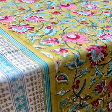 Load image into Gallery viewer, HELLINGLY Tablecloth
