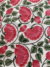 Load image into Gallery viewer, TILLINGTON Tablecloth