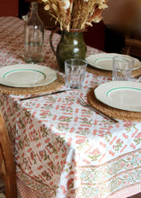 Load image into Gallery viewer, NUTHURST Tablecloth