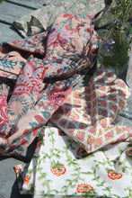Load image into Gallery viewer, ALFRISTON Block Print Napkins