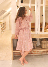 Load image into Gallery viewer, LARA Robe
