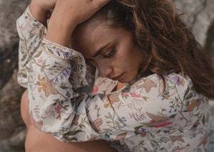 RIANNAH Long Sleeved Robe