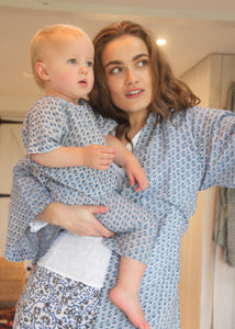 INDIA Robe