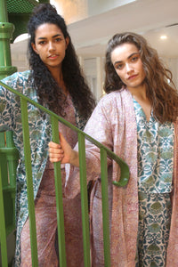 LARA Robe