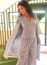 Load image into Gallery viewer, INDIA Robe
