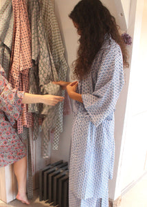 INDIA Robe