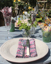 Load image into Gallery viewer, HOVE Block Print Napkins
