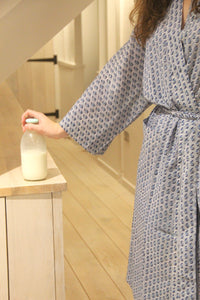 INDIA Robe